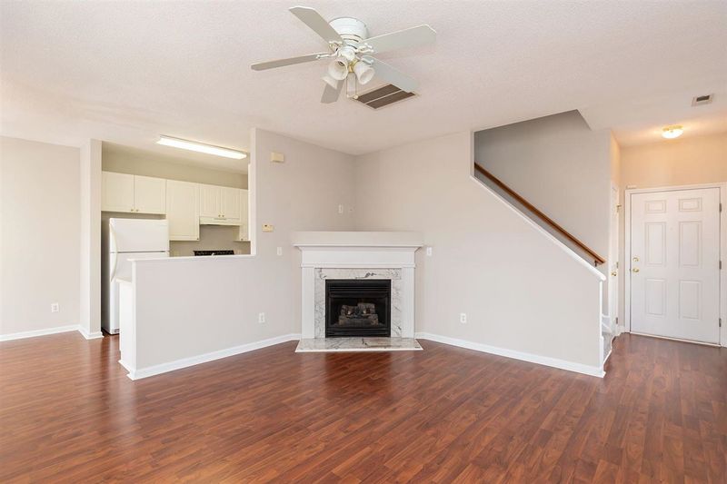 2621 Blackwolf Run Ln, Raleigh, NC 27604