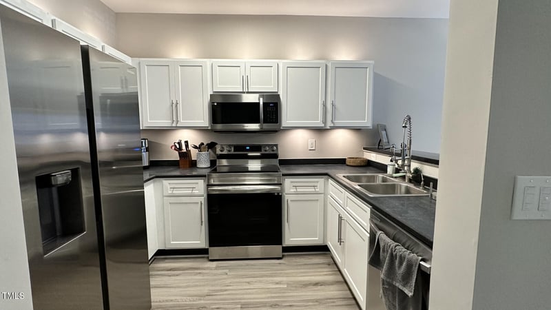 2621 Oldgate Dr #202, Raleigh, NC 27604