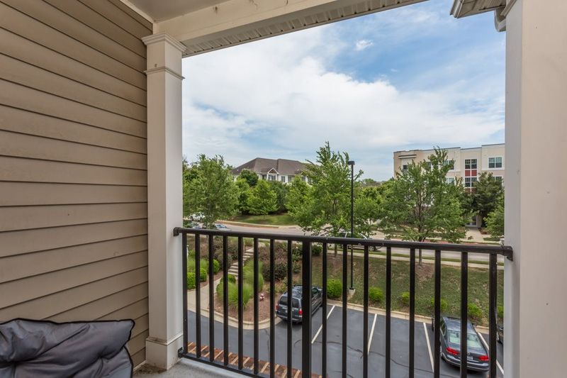2621 Oldgate Dr #308, Raleigh, NC 27604