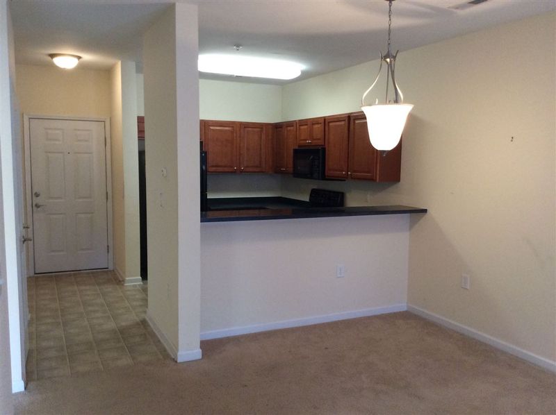 2621 Oldgate Dr #308, Raleigh, NC 27604