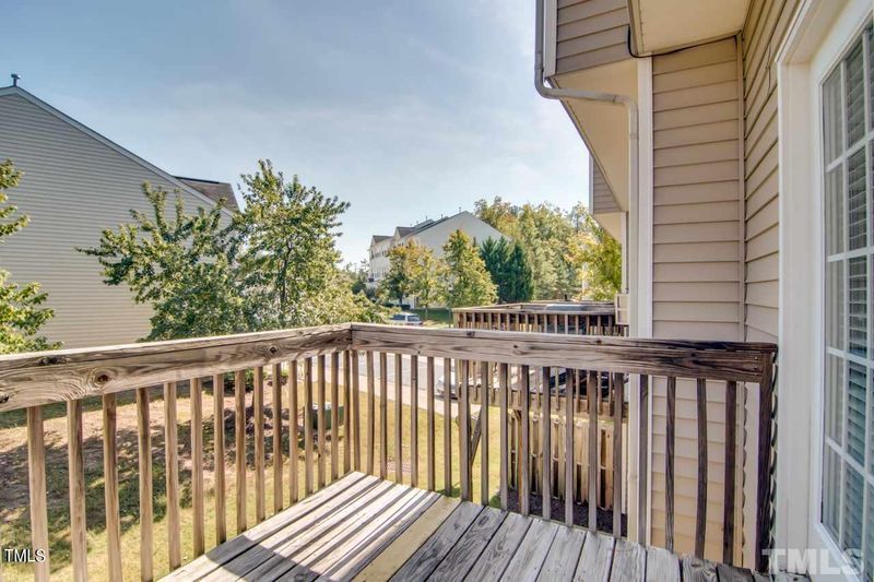 2621 Wyntercrest Ln, Durham, NC 27713