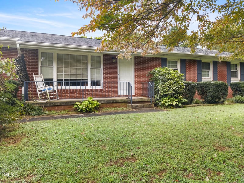 2622 Catherine Dr, Burlington, NC 27215