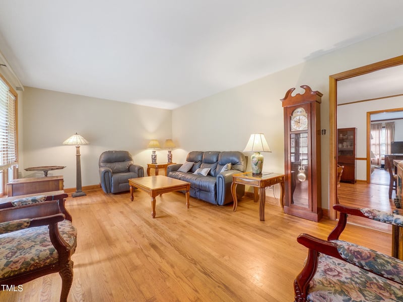 2622 Catherine Dr, Burlington, NC 27215