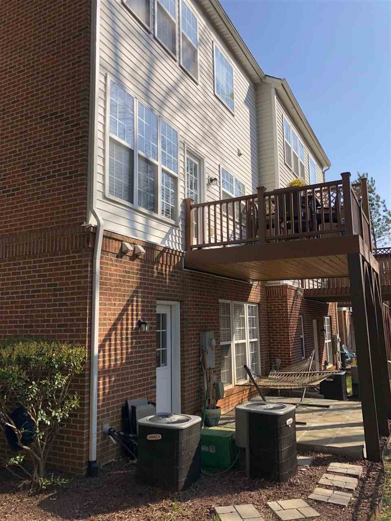 2622 Laurelcherry St, Raleigh, NC 27612