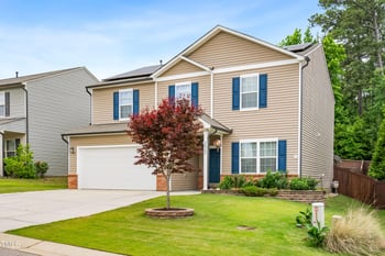 2622 Perthshire Ln, Fuquay Varina, NC 27526