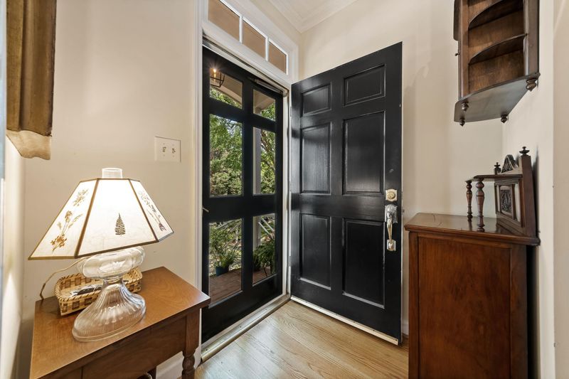 2623 Ashland St, Raleigh, NC 27608