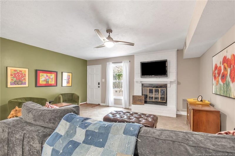 2623 Edmonton Rd, Fayetteville, NC 28304