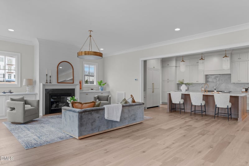 2623 Marchmont St, Raleigh, NC 27608