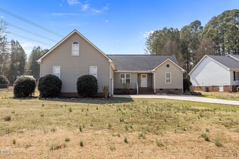 2623 Pebblebrook Dr, Sanford, NC 27330