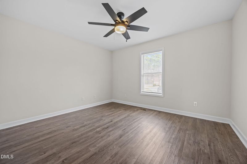 2623 Pebblebrook Dr, Sanford, NC 27330