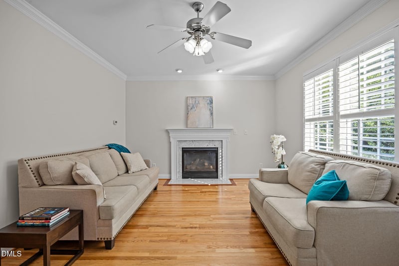 2624 Forestbluff Dr, Fuquay Varina, NC 27526