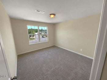 2624 Maybrook Crossing Dr, Raleigh, NC 27610