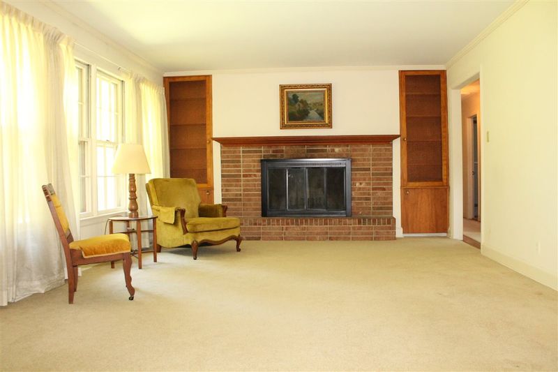 2624 Winton Rd, Durham, NC 27707