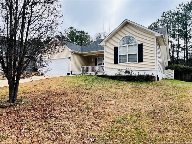 2625 Cameron Woods Ln, Fayetteville, NC 28306