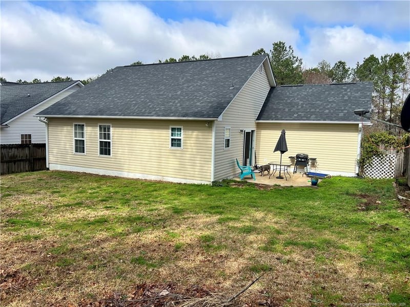 2625 Cameron Woods Ln, Fayetteville, NC 28306