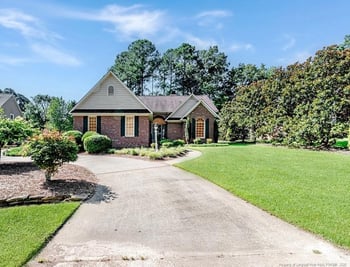 2625 Windsor Pl, Sanford, NC 27330