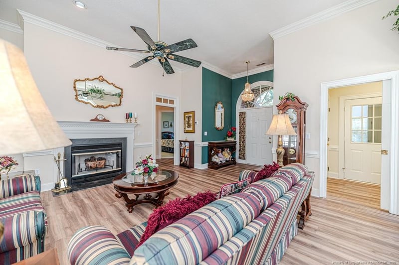 2625 Windsor Pl, Sanford, NC 27330