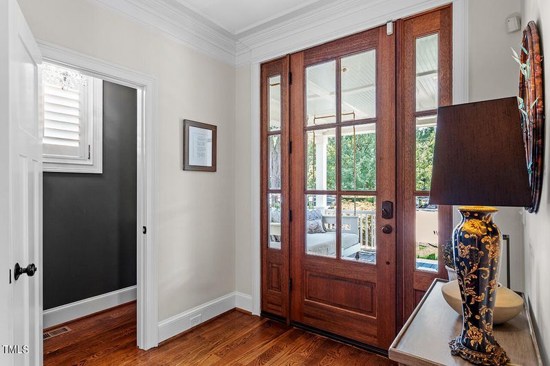 2626 Davis St, Raleigh, NC 27608