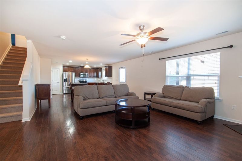 2626 Perthshire Ln, Fuquay Varina, NC 27526
