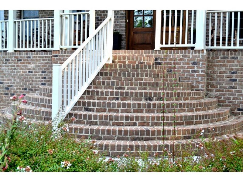 2627 Mableton Dr, Burlington, NC 27217