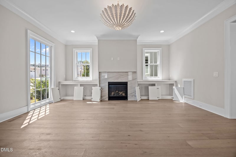 2627 Marchmont St, Raleigh, NC 27608