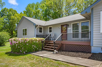 2627 White Pine Ln, Mebane, NC 27302
