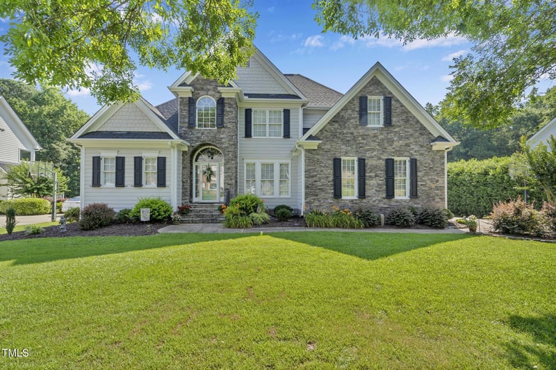 2628 Forestbluff Dr, Fuquay Varina, NC 27526