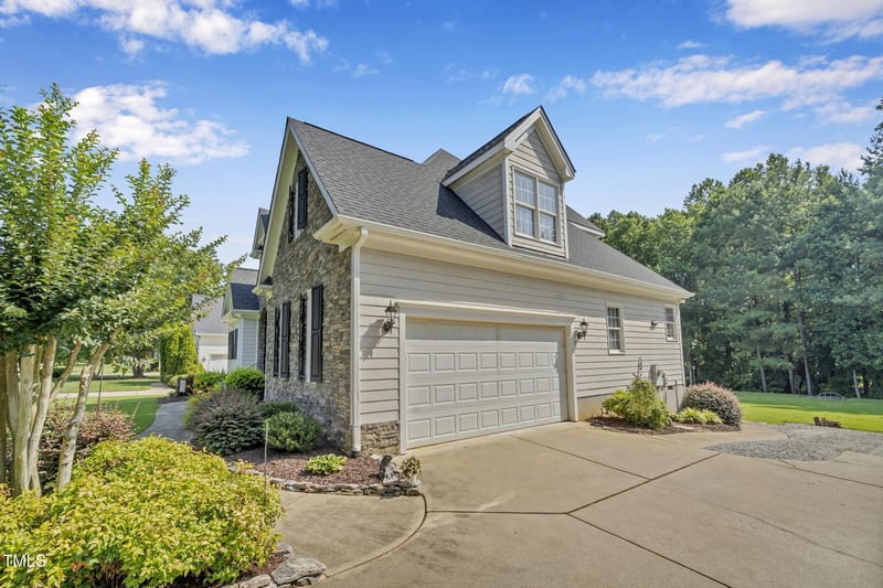 2628 Forestbluff Dr, Fuquay Varina, NC 27526