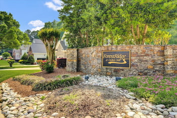 2628 Forestbluff Dr, Fuquay Varina, NC 27526