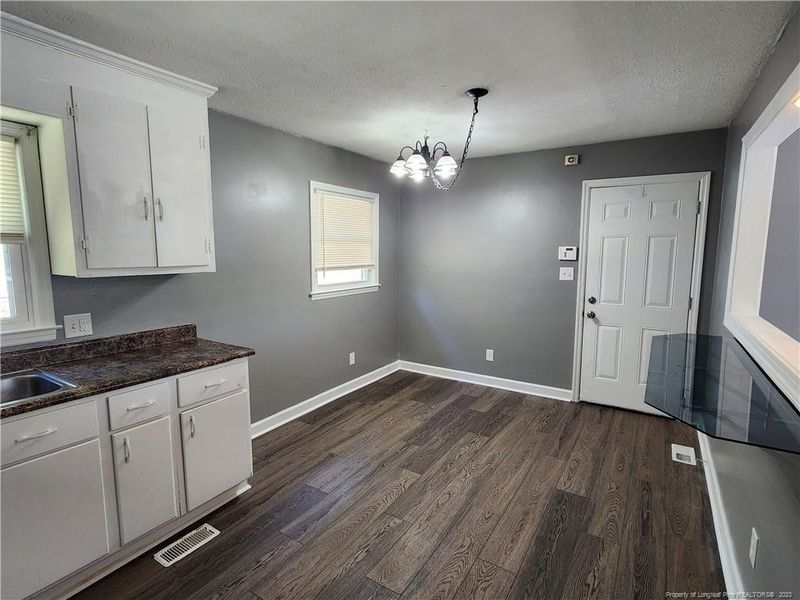 2628 Stonehaven Dr, Fayetteville, NC 28306