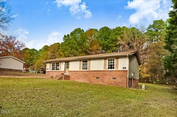 2629 Brad Ct, Apex, NC 27539