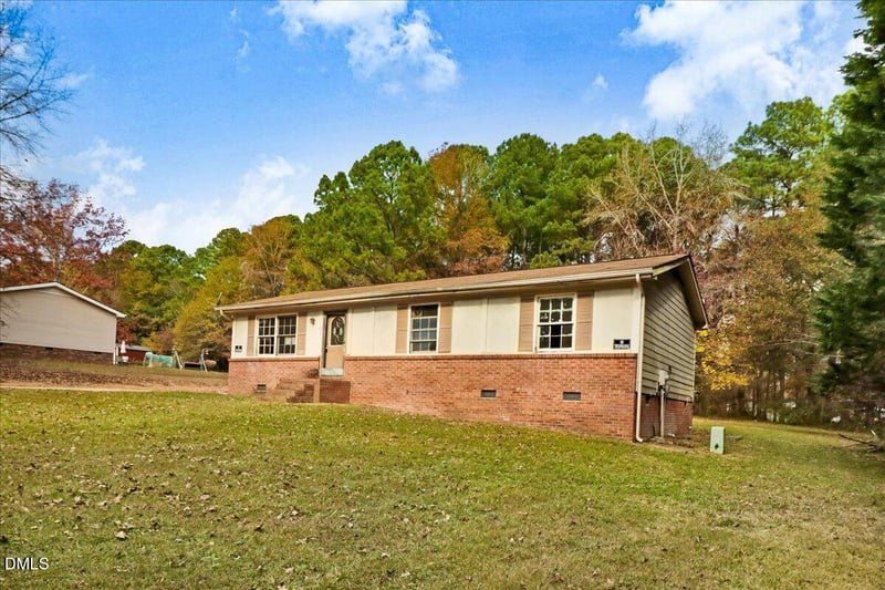 2629 Brad Ct, Apex, NC 27539