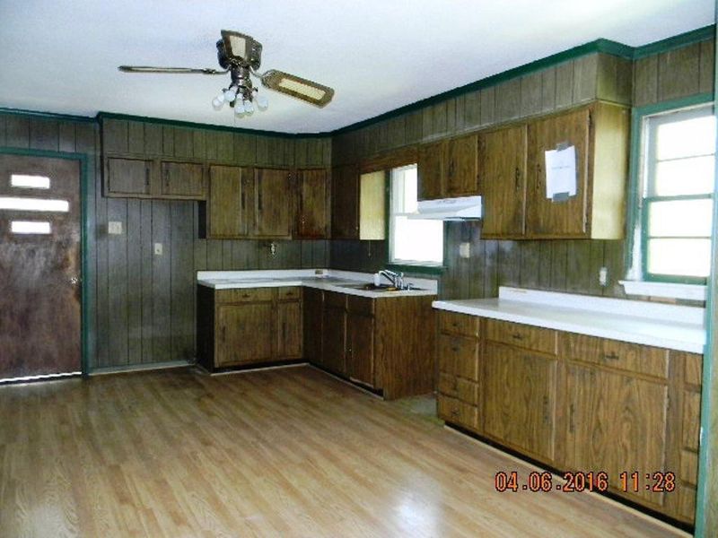 2629 Freshwater Rd, Haw River, NC 27258