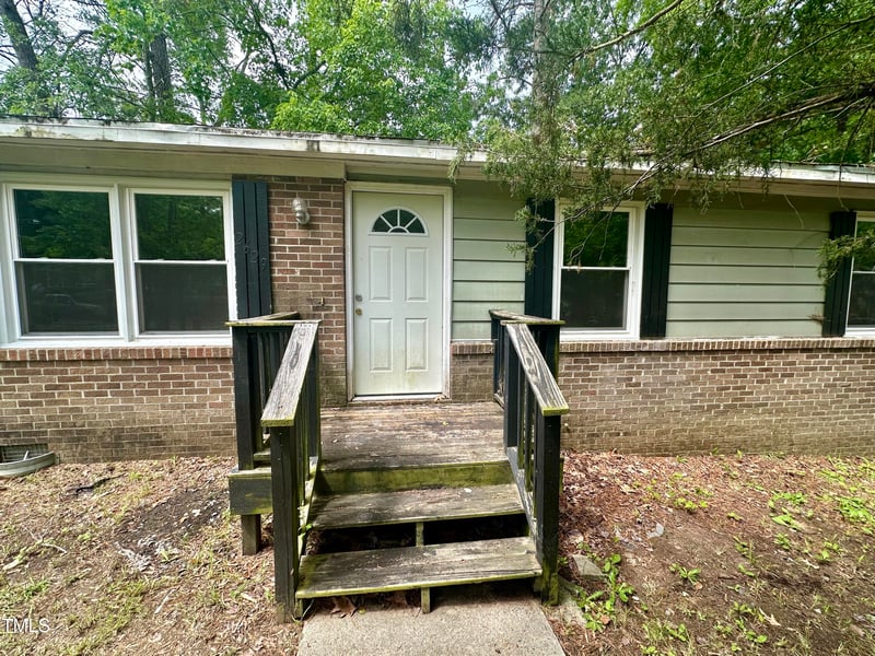 2629 Glenbrook Dr, Durham, NC 27704