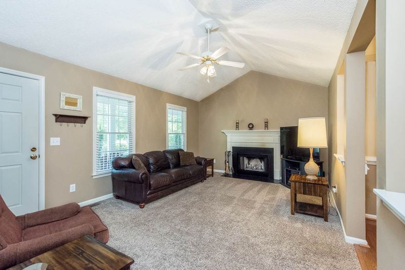 2629 Thurrock Dr, Apex, NC 27539