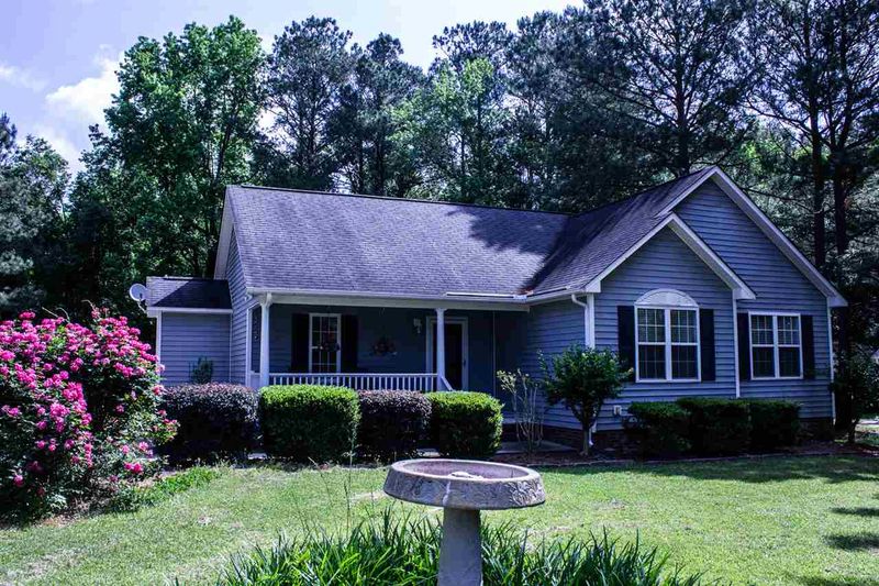 263 Gordon Farm Dr, Benson, NC 27504