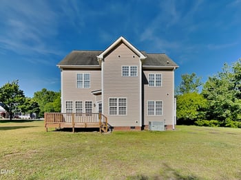 263 Hocutt Farm Dr, Clayton, NC 27527