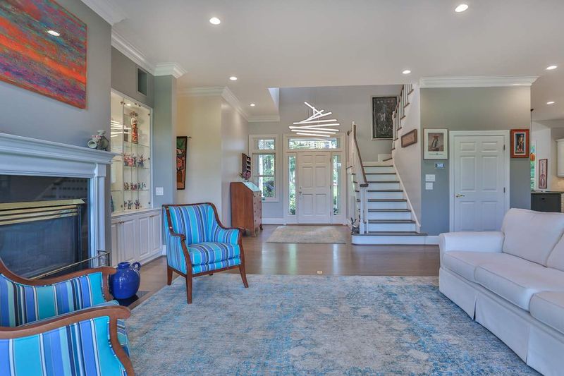 26308 Daniel Dr, Chapel Hill, NC 27517