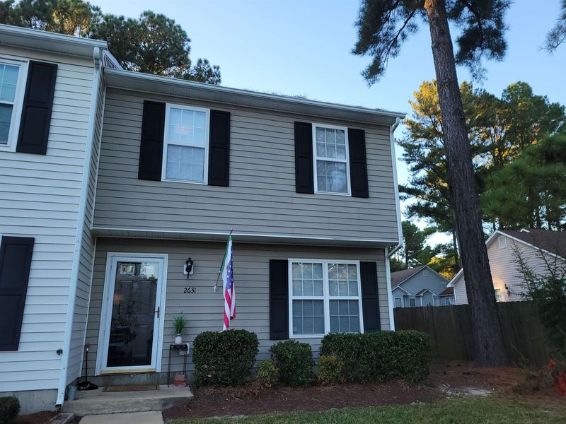 2631 Dwight Pl, Raleigh, NC 27610