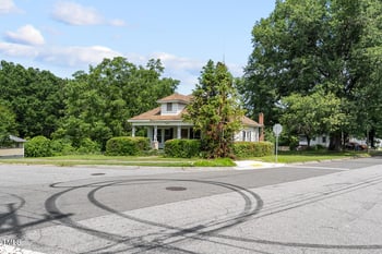 2631 Harvard Ave, Durham, NC 27703