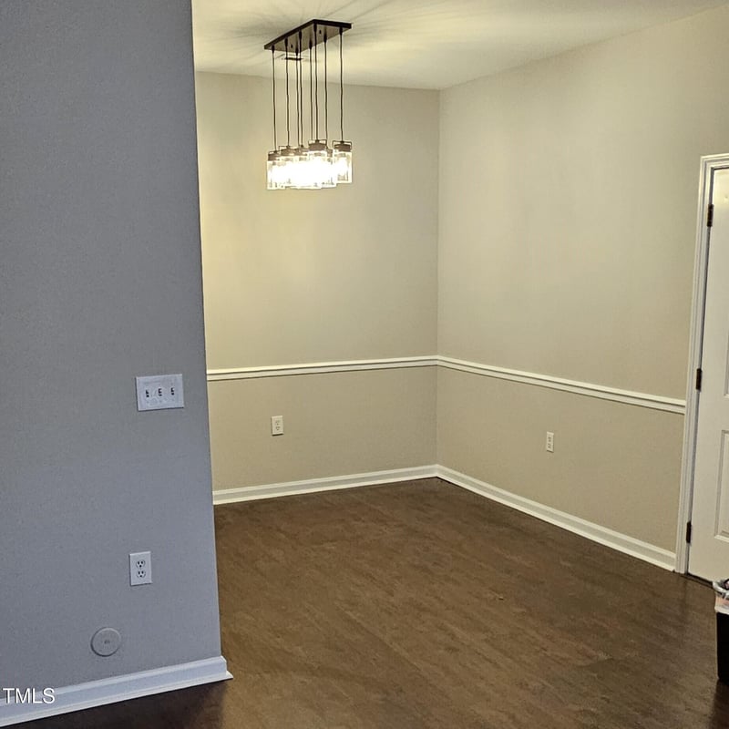 2631 Oldgate Dr #101, Raleigh, NC 27604