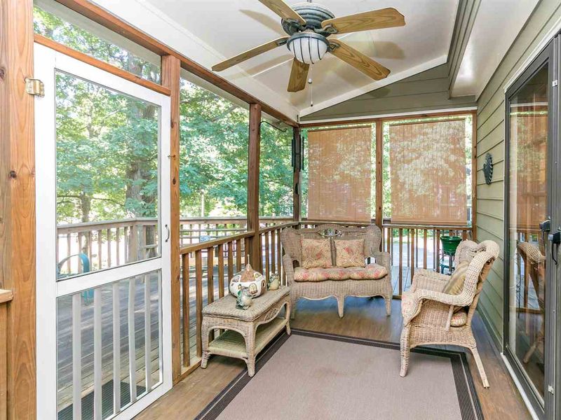 2631 Sawmill Rd, Raleigh, NC 27613