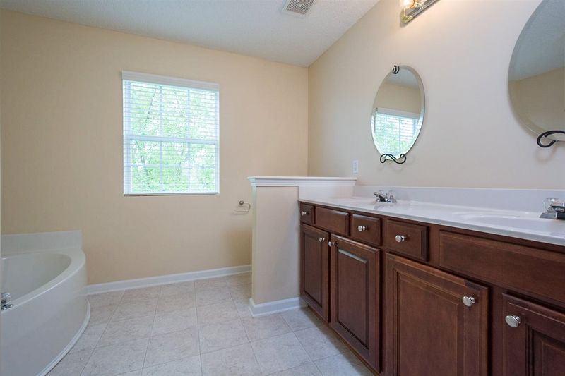 2632 Gross Ave, Wake Forest, NC 27587