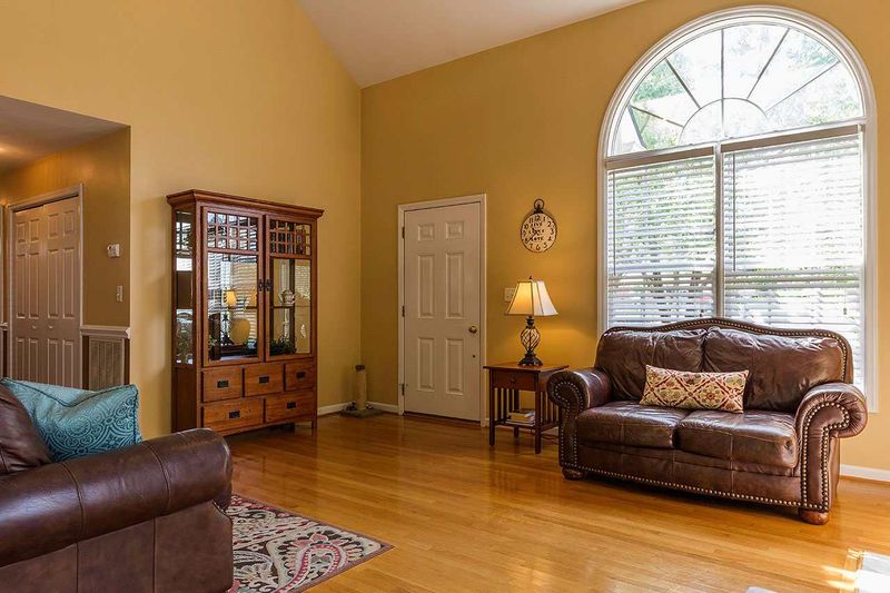 2633 Bowden Dr, Creedmoor, NC 27522