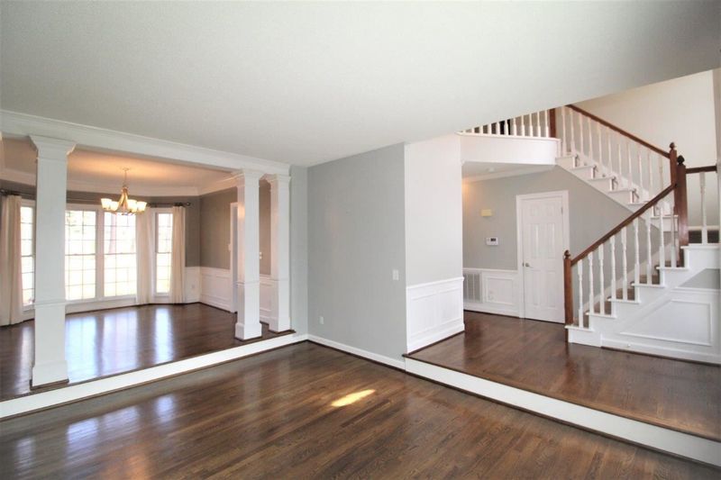 2633 Iman Dr, Raleigh, NC 27615