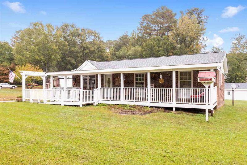 2633 Meyerswood Dr, Apex, NC 27539