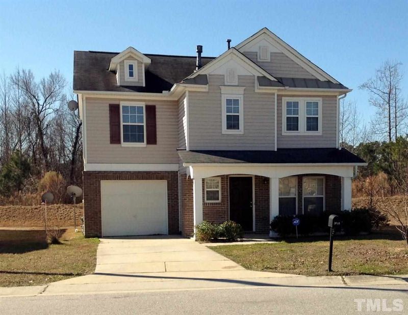 2633 Quarry Ridge Ln, Raleigh, NC 27610