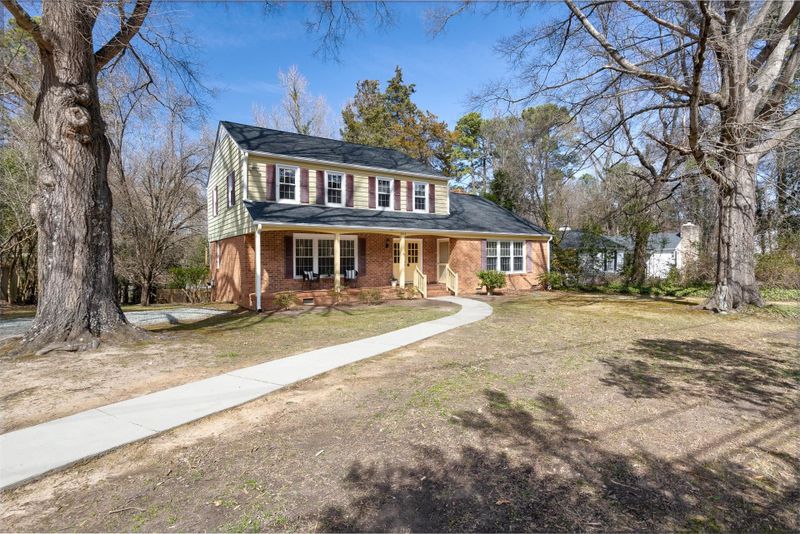 2634 Pickett Rd, Durham, NC 27705