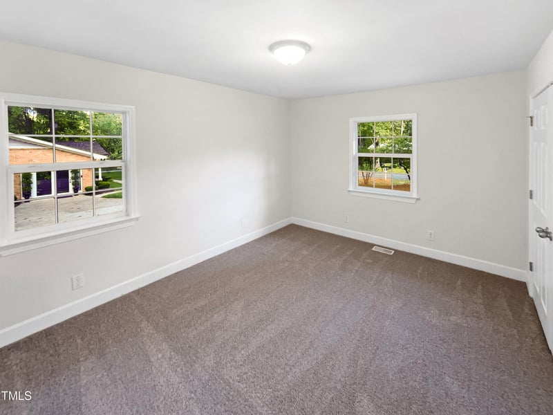 2635 Barwick Dr, Durham, NC 27704