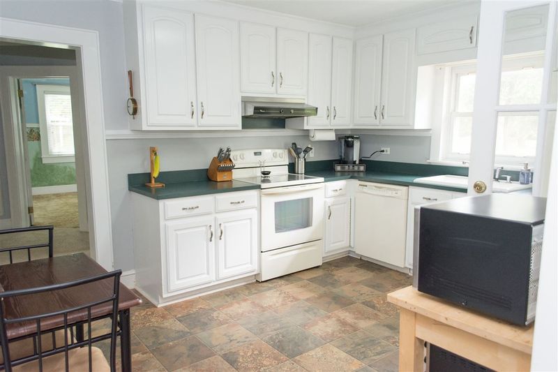 2635 Bason Rd, Mebane, NC 27302